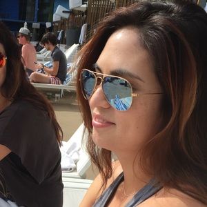 Women’s Ray Ban sunglasses